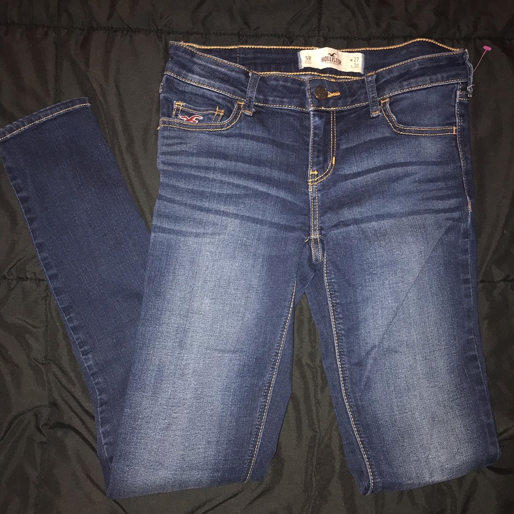 BRAND NEW Hollister Skinny Jeans